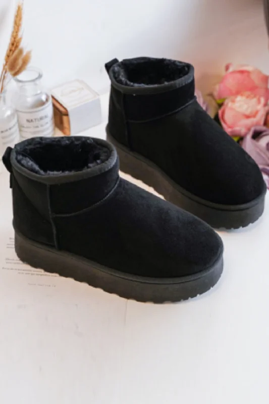 Simple research KIDS ANKLE LENGTH FAUX FUR LINING BOOTS IN BLACK 25-30 SIZES