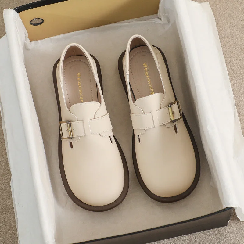Designer Style Women Retro Soft Leather Flat Casual Shoes